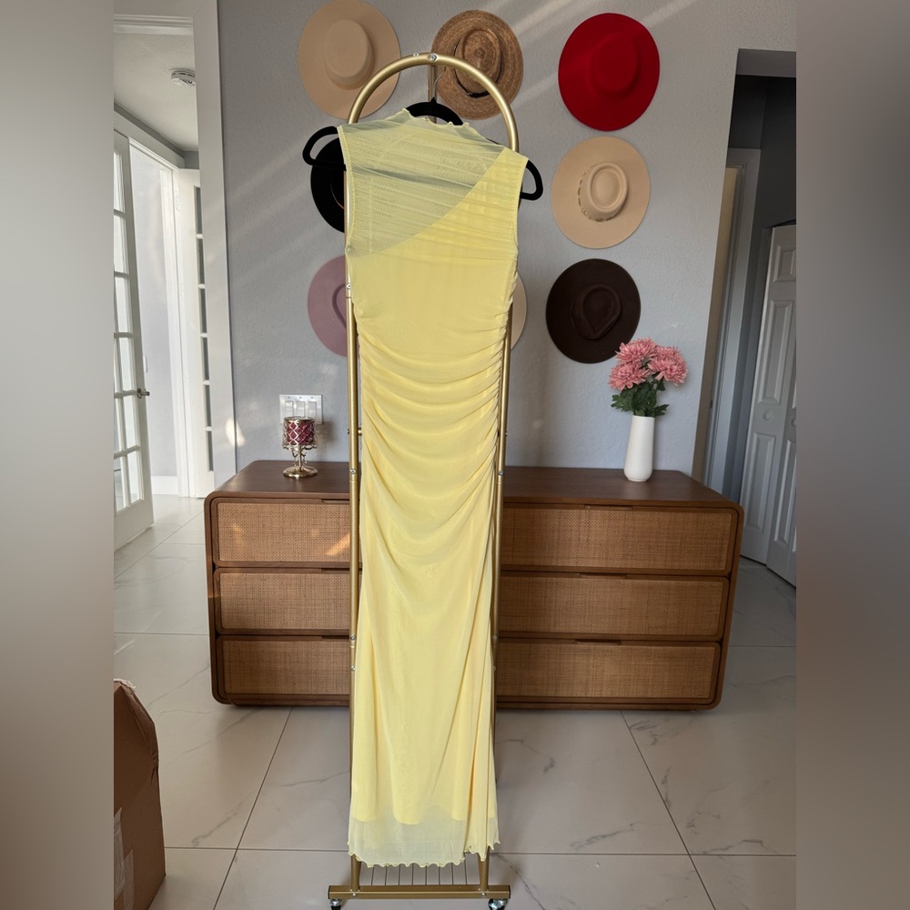 Commense Yellow Sleeveless Ruched Maxi Dress - Picture 7 of 7